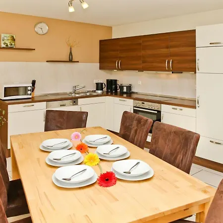 Katharina - 20-08 Apartment Kuehlungsborn